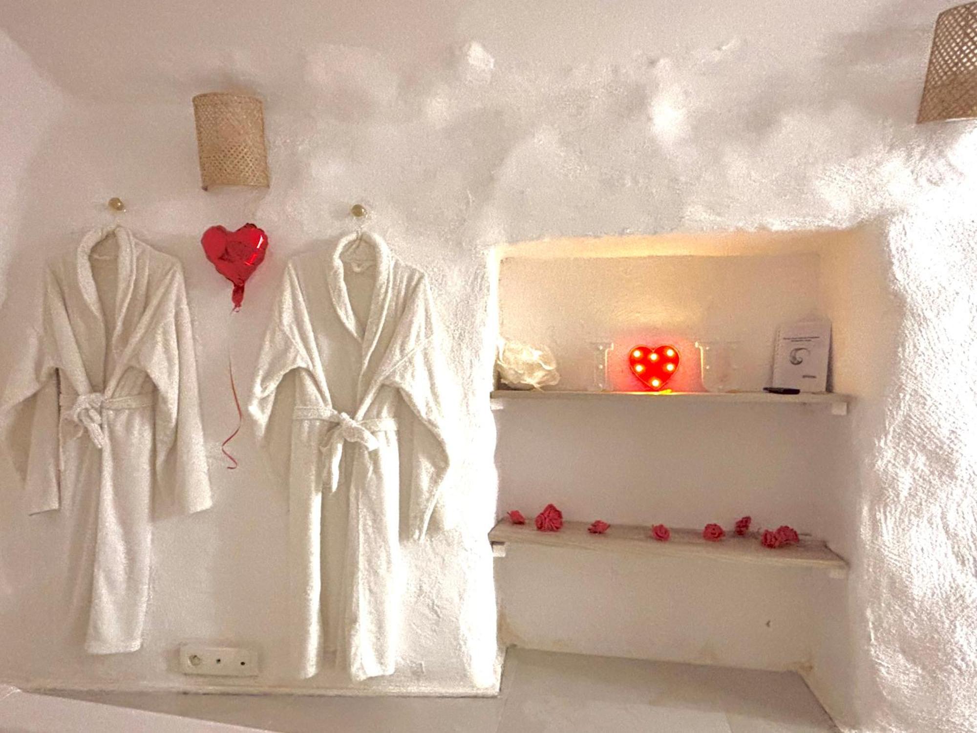 Le Temple D'aphrodite, Avec Apartment Vienne (Isere)
